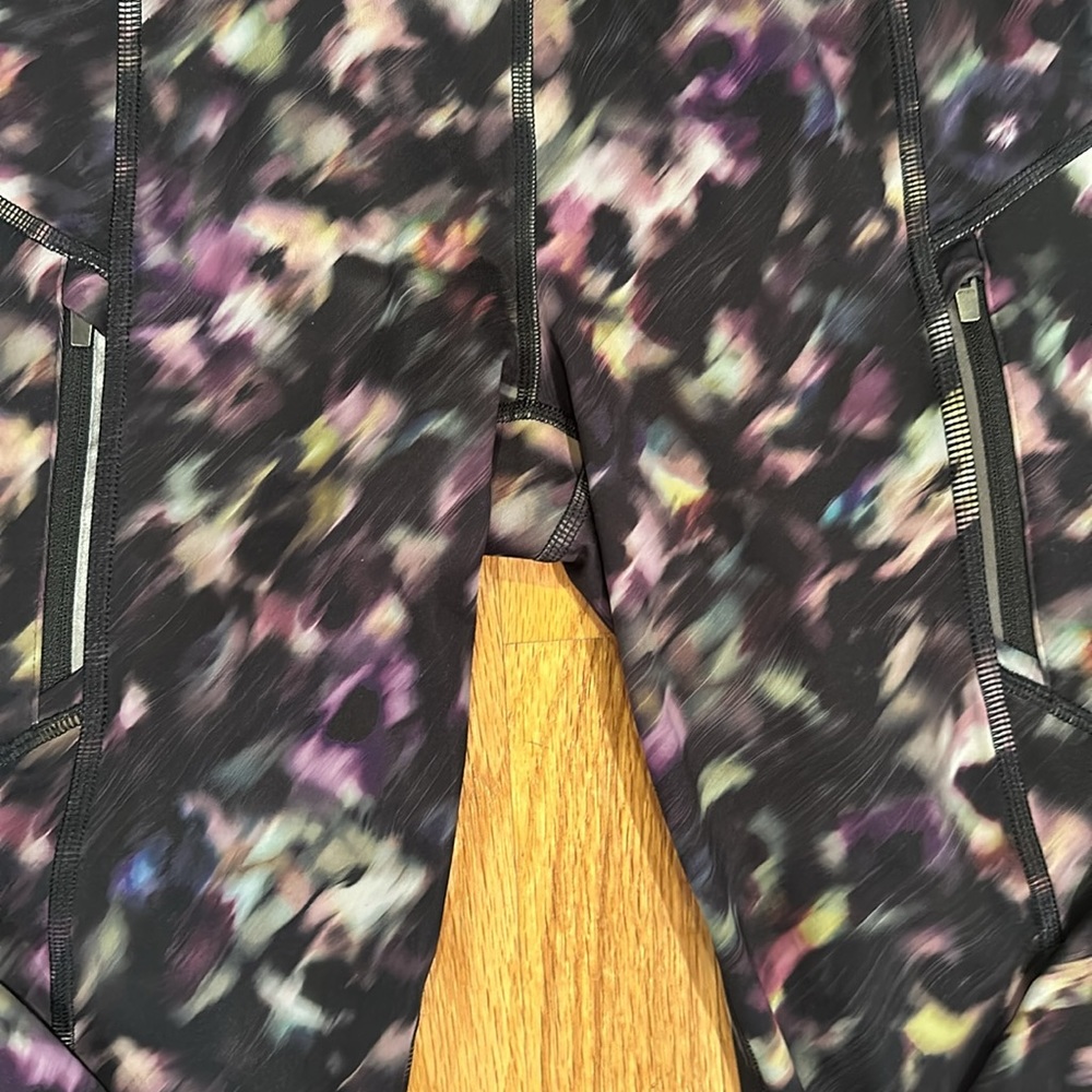 Athleta Rainer Leggings - Picture 4 of 10